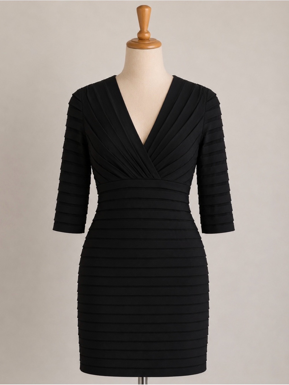 Adrianna Papell Black Pleated V‑Neck Sheath Dress